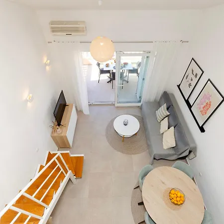And Kapulica Apartament Tučepi