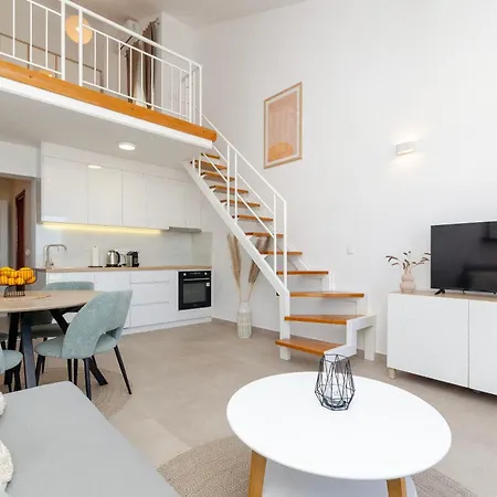 And Kapulica Apartament Tučepi